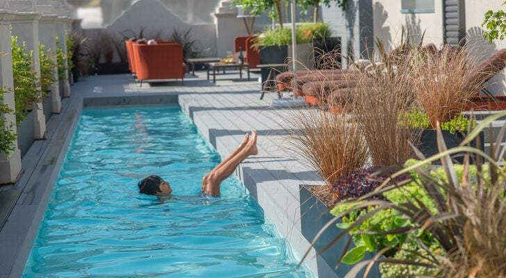 Casagrand Luxury Suites