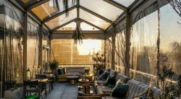 Mondrian Park Avenue