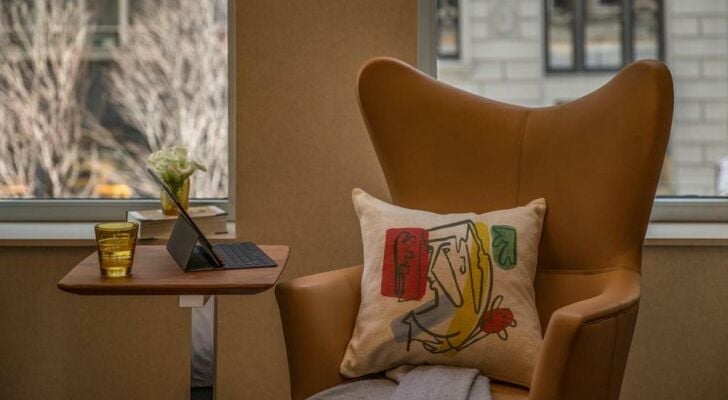 Mondrian Park Avenue