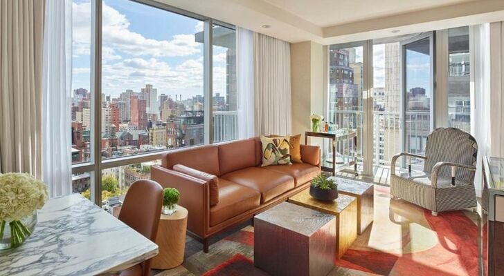 Mondrian Park Avenue