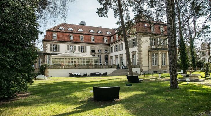 Schlosshotel Berlin by Patrick Hellmann