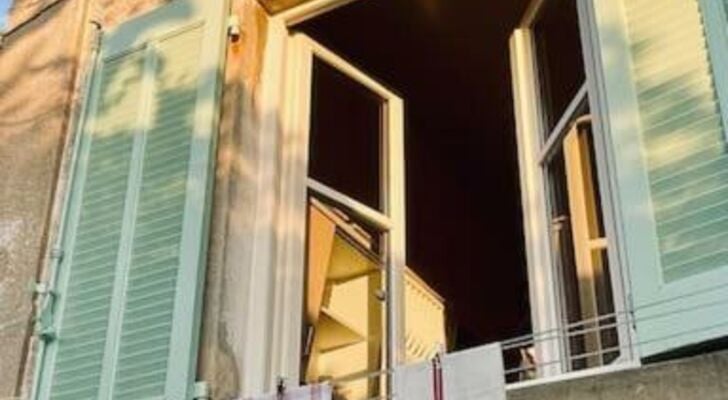 Villa Medjé, sur la Corniche Kennedy avec vue mer